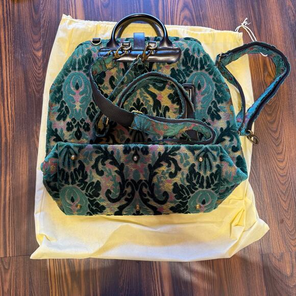 NWOT MCW Burnout Velvet Jade Green Carpet Laptop Backpack - Picture 4 of 15